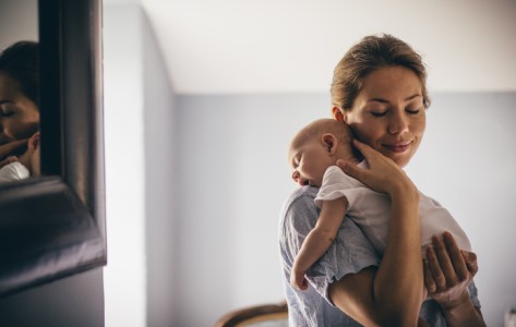 With COVID-19 in the community, parents understandably have questions, concerns and an added layer of frayed nerves when welcoming a new baby.