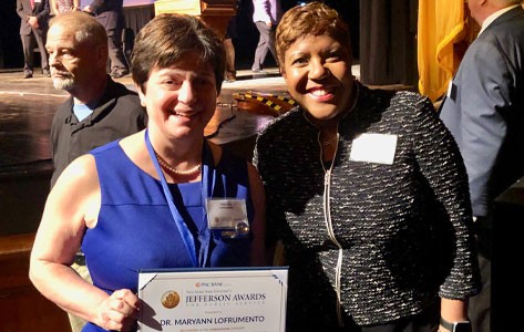 Mary Ann LoFrumento accepts NJ Jefferson award