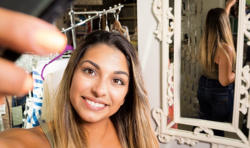 Lisa taking a selfie.